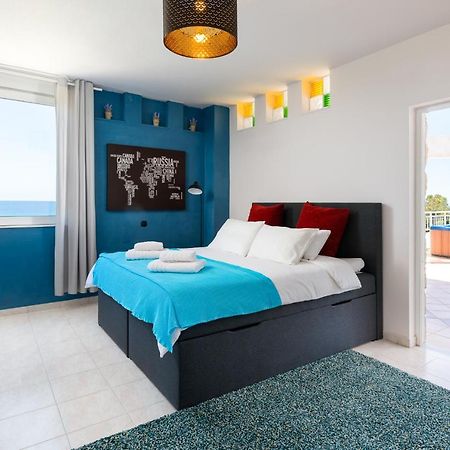Amazing Apartments With Sea View In Rhodes Town Rhodes City Exterior photo
