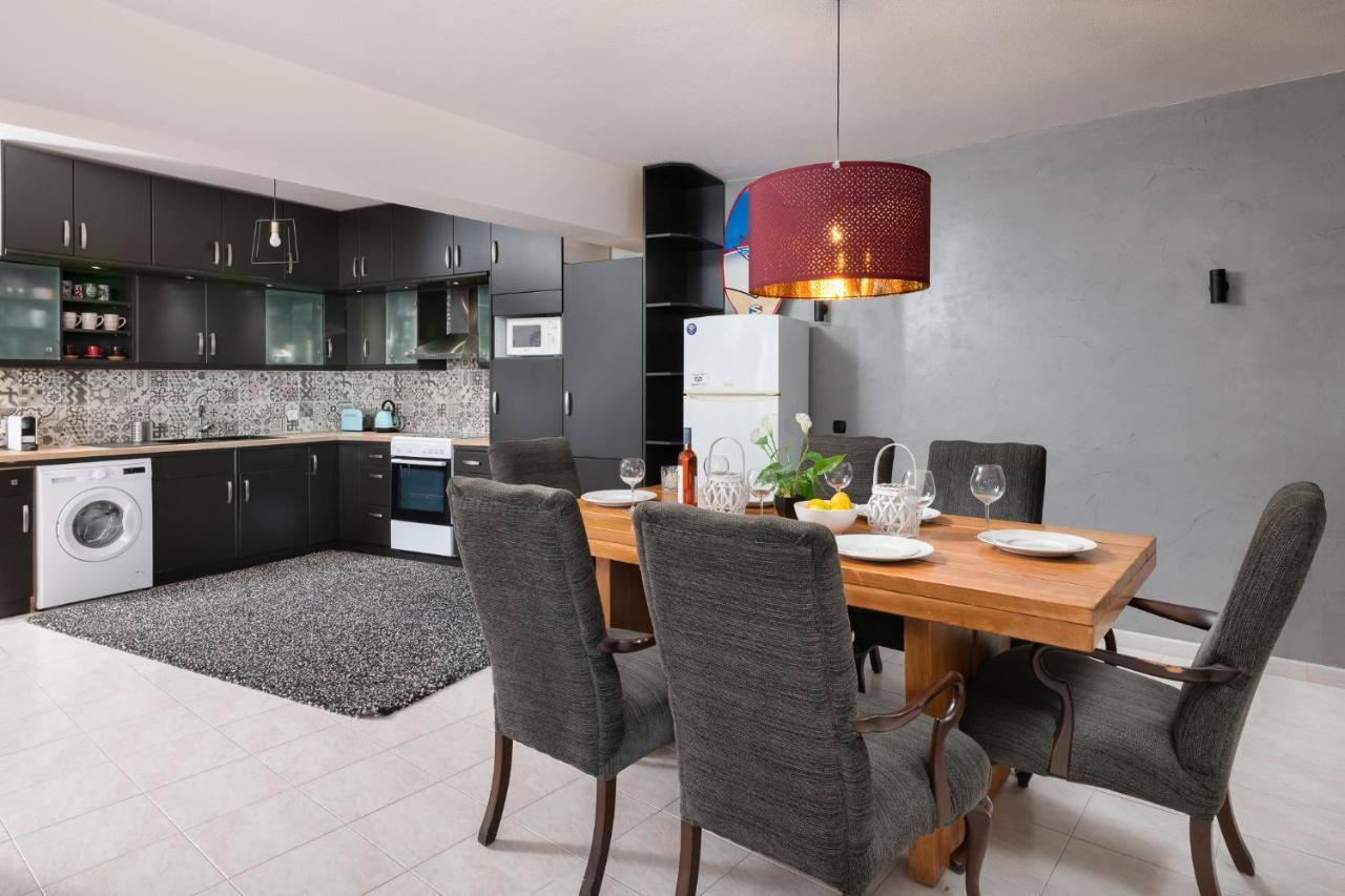 Amazing Apartments With Sea View In Rhodes Town Rhodes City Exterior photo