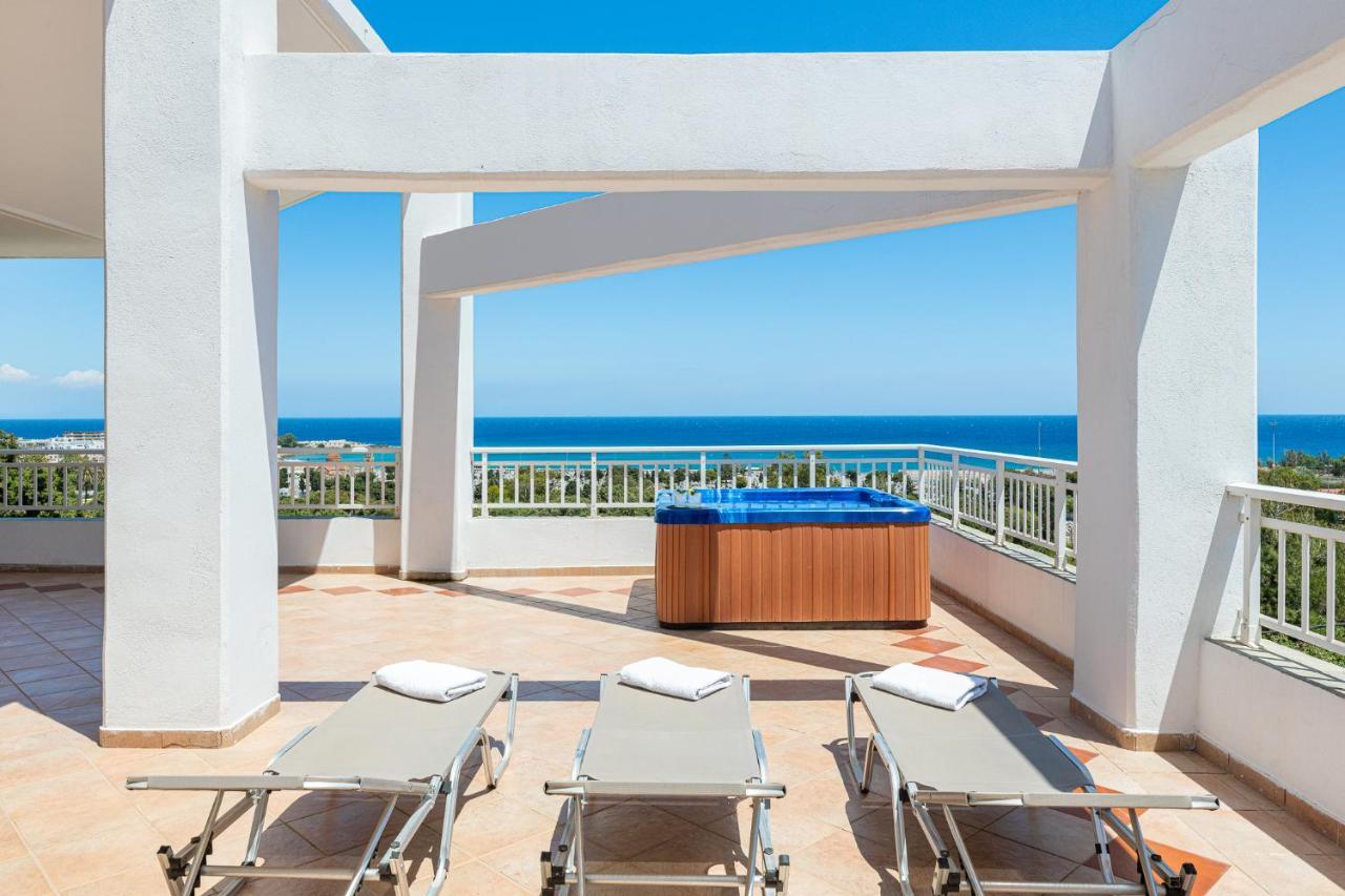 Amazing Apartments With Sea View In Rhodes Town Rhodes City Exterior photo